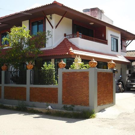 Rak Khun Hostel Chiang Mai Eksteriør bilde